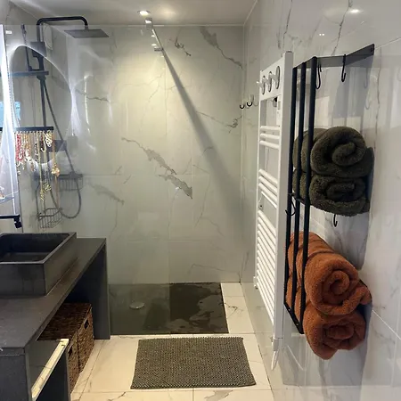 Villa Avec Piscine Et Vue Sur La Baie D'ajaccio