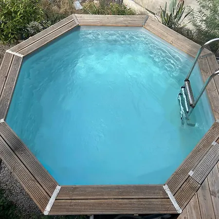 Avec Piscine Et Vue Sur La Baie D'ajaccio * Ajaccio (Corsica)